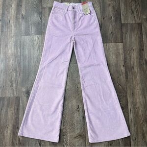 Levi’s Rib cage Bell Super High Rise Lavender Corduroy Jeans Women’s Size 26x32